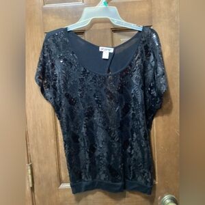 Concert M black sequined front cap sleeve open back pullover very nice